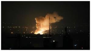 अमेरिका और ईरान के बीच चल रहे तनाव के कारण। अमेरिका ने ईरान पर हमला करने की दी धमकी।