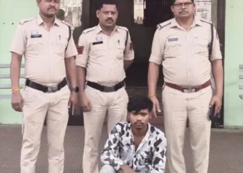 Raigarh News : नाबालिग बालिका से छेड़खानी के मामले में रायगढ़ पुलिस की त्वरित कार्रवाई, आरोपी युवक गिरफ्तार