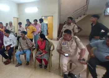 Raigarh News : रामनवमी पर जिला प्रशासन की कार्रवाई: नाबालिग का विवाह रुकवाया, परिवार को दी गई समझाइश