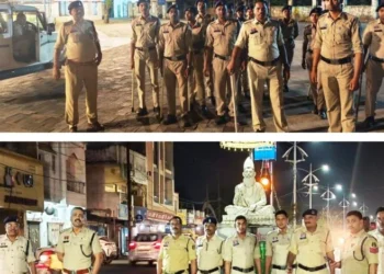 Raigarh News : “विजुअल पुलिसिंग” के तहत शहर में पैदल पेट्रोलिंग, खुले में शराब सेवन करने वालों पर कार्रवाई