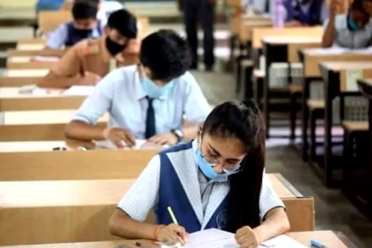 12th Board Hindi Exam Cancelled: छत्तीसगढ़ में 12वीं बोर्ड के हिंदी की परीक्षा हुई रद्द, अब इस दिन होगा Exam