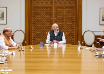 PM मोदी की आज वरिष्ठ मंत्रियों के साथ हाई लेवल मीटिंग, पश्चिम एशिया के बदलते हालात पर करेंगे चर्चा