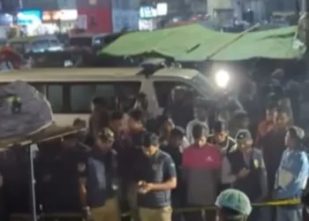 बांग्लादेश में फिर भड़की हिंसा: कुमिला में पूजा के दौरान हिंदू मंदिर पर फेंके गए क्रूड बम