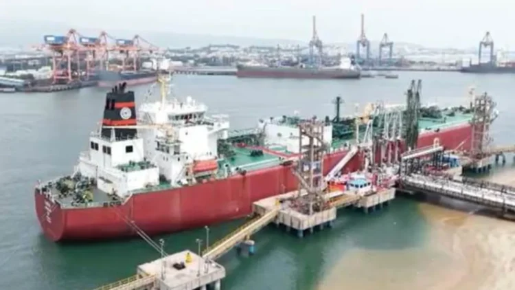 भारत के लिए बड़ी खुशखबरी, ईरान में होर्मुज से LPG लाद कर सुरक्षित निकला VLGC शिवालिक जहाज