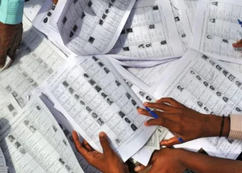 पश्चिम बंगाल चुनाव: आयोग ने तीसरी पूरक मतदाता सूची की जारी, आंकड़े नहीं बताने पर उठे सवाल