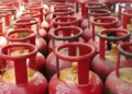 Gas Rules Update :1 मई से गैस सिलेंडर के नियम बदलने की तैयारी, बुकिंग और डिलीवरी में आएगा बड़ा बदलाव ; पढ़े पूरी खबर।
