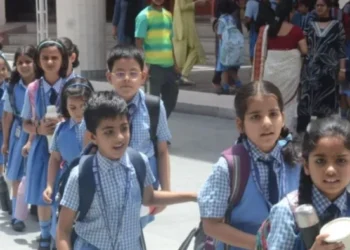बच्चों की बल्ले-बल्ले, स्कूलों में अप्रैल से जून तक लंबी छुट्टियां… छत्तीसगढ़ सरकार ने किया Summer Holidays का एलान