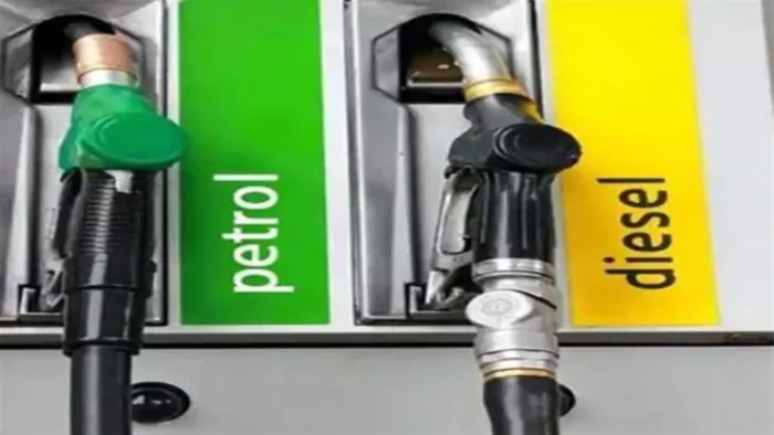 Petrol-Diesel का स्टॉक भरपूर…’, छत्तीसगढ़ सरकार ने कहा- अफवाहों से घबराने की जरूरत नहीं