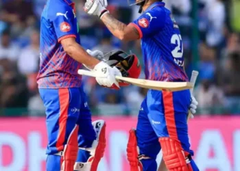 DC vs PBKS: केएल राहुल का ऐतिहासिक धमाका, 150 रन की पारी से उड़ाए पंजाब के होश