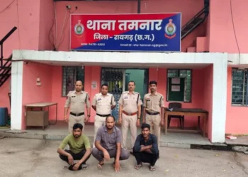 Raigarh News : “ऑपरेशन तलाश” में रायगढ़ पुलिस का फरार आरोपियों पर बड़ा प्रहार — एनडीपीएस, पॉक्सो और चोरी मामलों में 3 आरोपी गिरफ्तार