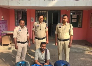 Raigarh News : अवैध रूप से ज्वलनशील पदार्थों के भंडारण व बिक्री पर रायगढ़ पुलिस की बड़ी कार्रवाई