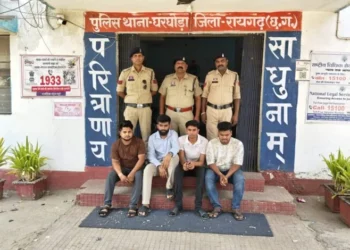 Raigarh News:ऑपरेशन अंकुश” में ऑनलाइन क्रिकेट सट्टे पर बड़ा प्रहार — साइबर, कोतवाली और घरघोड़ा पुलिस की संयुक्त कार्रवाई, आईपीएल सट्टा खेलाते 6 आरोपी गिरफ्तार