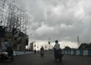 CG Weather Update: छत्तीसगढ़ में अगले 5 दिनों तक आंधी-बारिश का अलर्ट, जल्द मिलेगी भीषण गर्मी से राहत