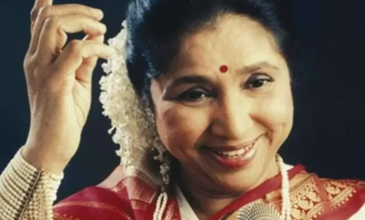 Asha Bhosle Passed Away: दिग्गज सिंगर आशा भोसले का निधन, 92 साल की उम्र में ली अंतिम सांस