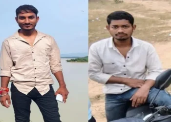 CG Current News: छत्तीसगढ़ के इस जिले में 2 दोस्तों की लाश एक ही फंदे पर लटकती मिली, हत्या या आत्महत्या? जांच में जुटी पुलिस