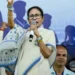 सीएम ममता बनर्जी ने भवानीपुर सीट से भरा नामांकन, पर्चा दाखिल करने से पहले दिखाया दम
