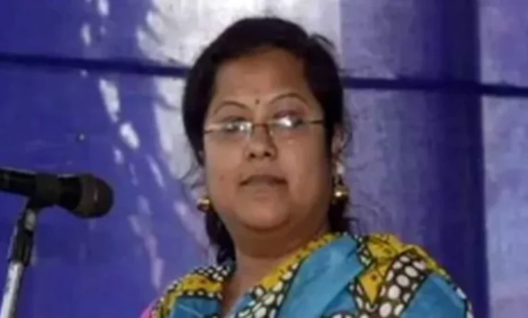 Chhattisgarh Liquor Scam: बहु चर्चित शराब घोटाला मामले में हाईकोर्ट का बड़ा फैसला, सौम्या चौरसिया व केके श्रीवास्तव जेल से हुए रिहा