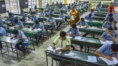 CG Board exam: छत्तीसगढ में 12वीं की हिंदी परीक्षा आज, दो लाख से ज्यादा छात्र होंगे शामिल