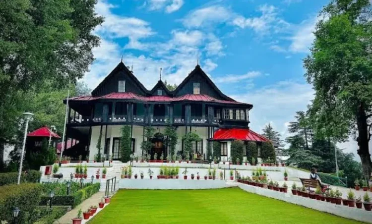 President Shimla Visit :इतने दिन के लिए दिल्ली से शिमला शिफ्ट होगा राष्ट्रपति कार्यालय, मिट्टी से बने 175 साल पुराने इमारत में रहेंगी द्रौपदी मुर्मू