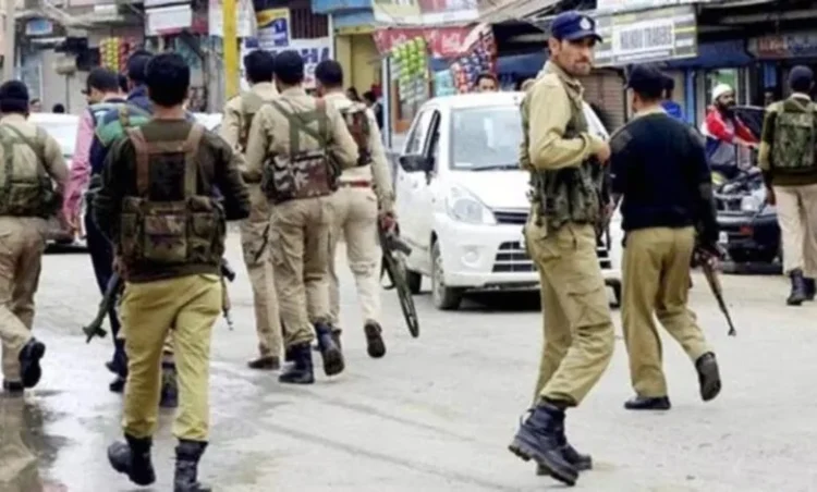 Jammu & Kashmir news: जम्मू में लश्कर के आतंकी नेटवर्क का भांडाफोड़, 16 साल से फरार चल रहे दो पाकिस्तानी आतंकियों समेत पांच गिरफ्तार