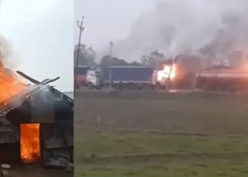 मणिपुर: कुकी उग्रवादियों ने घर पर फेंका बम, मां के साथ सो रहे दो बच्चे आग में जिंदा जले, तेल के 3 टैंकर में लगाई आग