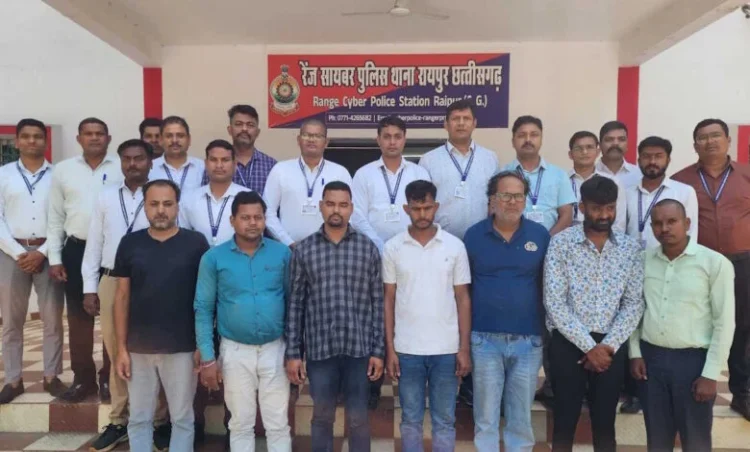 Chhattisgarh news: ऑपरेशन साइबर शील्ड में रायपुर पुलिस को मिली कामयाबी, फर्जी सिम कार्ड बेचने वाले 7 आरोपी गिरफ्तार