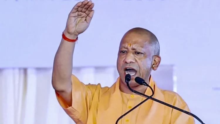 नोएडा में मजदूरों का प्रदर्शन: CM योगी के निर्देश के बाद श्रम विभाग का बड़ा फैसला, हाई लेवल कमेटी का गठन