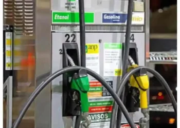 24 April Petrol Diesel Price: 28 रुपये महंगा होगा पेट्रोल? जानें क्‍या है पेट्रोल-डीजल का ताजा रेट