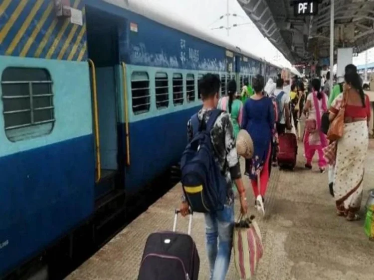 Railway special Train update :बंगाल चुनाव से पहले रेलवे की बड़ी तैयारी! बिलासपुर जोन से चलेंगी 16 स्पेशल ट्रेनें ;देखें पूरी लिस्ट यहां