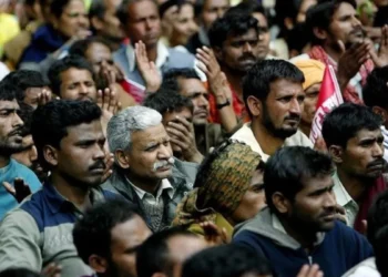 देश में बेरोजगारी बढ़ी या घटी? आ गया लेटेस्ट आंकड़ा, चेक करें डिटेल्स