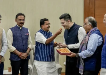 AAP Shock :AAP को बड़ा झटका ,7 राज्यसभा सांसद बीजेपी में शामिल, सभापति से मिली मंजूरी