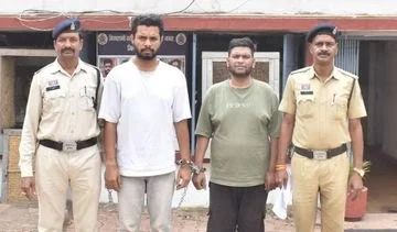 Chhattisgarh news: छत्तीसगढ़ में पहली बार हाइड्रोपोनिक गांजा बरामद, बिना मिट्टी के उगाया गया हाईटेक नशा, पुलिस ने 2 तस्करों को किया गिरफ्तार