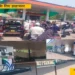 रायपुर के पेट्रोल पंपों पर उमड़ा हुजूम, घंटों कतार में लगने के बाद, बाइक को 400 और कार को 1000 का ही मिल रहा पेट्रोल