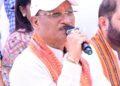 सरगुजा जिले के ग्राम सिलमा में अचानक उतरा मुख्यमंत्री श्री साय का हेलीकॉप्टर