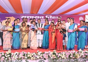 ’जनता की सेवा ही हमारा कर्तव्यए सुशासन तिहार जनविश्वास का माध्यम रू मुख्यमंत्री श्री विष्णु देव साय’