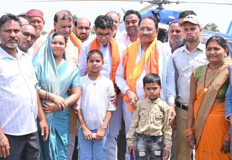 ’चिरायु योजना से मिली नई जिंदगी: समीरा और नितिन ने मुख्यमंत्री को थैंक यू कार्ड देकर जताया आभार