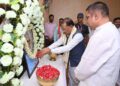 मुख्यमंत्री श्री विष्णुदेव साय ने स्वर्गीय दिनेश सेन को दी श्रद्धांजलि : शोक संतप्त परिवार से की मुलाकात