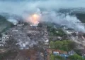China Fire News: पटाखा फैक्ट्री में जोरदार विस्फोट के बाद लगी भीषण आग, 21 लोगों की दर्दनाक मौत; 61 घायल