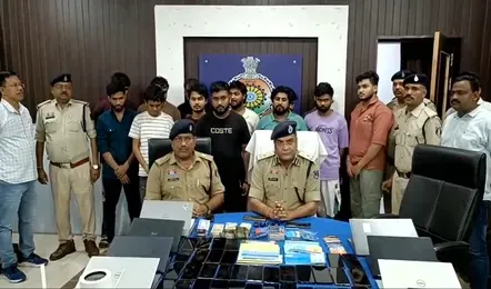 Chhattisgarh news: दुर्ग पुलिस ने सट्टा पैनल का किया भंडाफोड़, 13 आरोपियों को किया गिरफ्तार