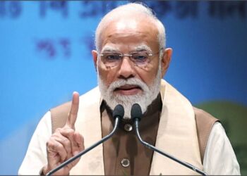 PM Modi Rozgar Mela: PM मोदी ने रोजगार मेले में 51 हजार लोगों को नियुक्ति पत्र बांटे, PM बोले- अब आप देश की विकास यात्रा के सहभागी