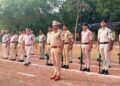 Raigarh News:*रायगढ़ पुलिस लाइन में जनरल परेड के दौरान बलवा ड्रिल का कराया गया अभ्यास*