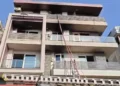 दिल्ली: विवेक विहार में 6 फ्लैटों में लगी भीषण आग, 9 लोगों की मौत, कई घायल