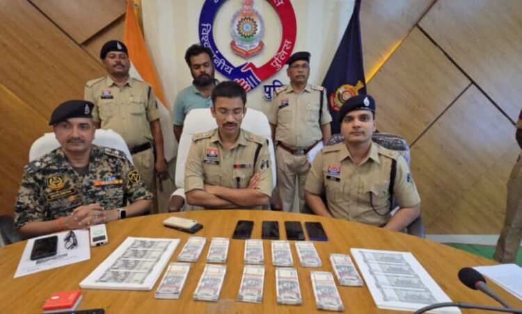 Chhattisgarh top news: छत्तीसगढ़ में नकली नोट के कारोबार का भंडाफोड़, 6 लाख से ज्यादा मूल्य के जाली करेंसी के साथ एक गिरफ्तार