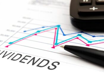 Dividend Stocks: TCS से लेकर LIC तक… इन शेयरों में मिलेगा डिविडेंड-बोनस का फायदा, एक शेयर पर ₹150 तक कमाई का मौका