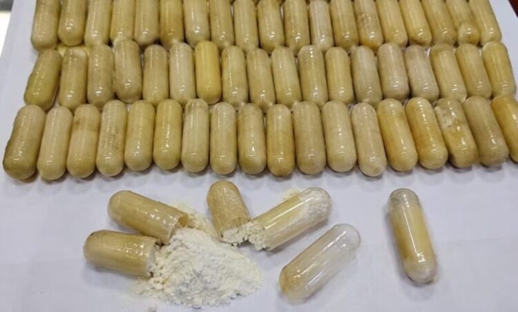 Mumbai CSMIA Drugs Case: एयरपोर्ट पर DRI की बड़ी कार्रवाई, 11.25 करोड़ की कोकीन के साथ 4 विदेशी नागरिक गिरफ्तार