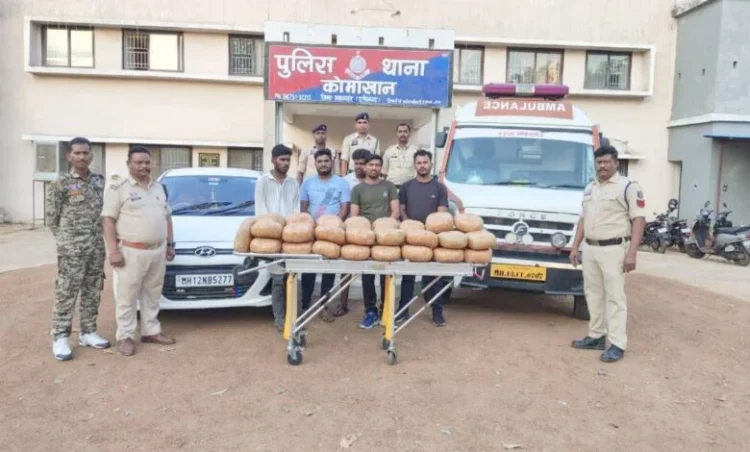 Chhattisgarh today news: छत्तीसगढ़ में एंबुलेंस से गांजा तस्करी, 50 लाख का गांजा के साथ 5 अंतरराज्यीय तस्कर गिरफ्तार