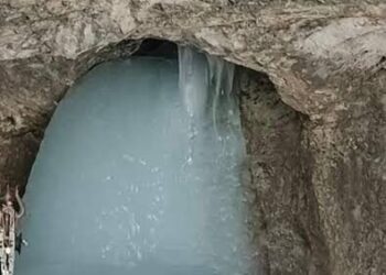 Amarnath Yatra 2026: बाबा बर्फानी की आ गई 2026 की पहली तस्वीर, अमरनाथ यात्रा से पहले कीजिए भोले शंकर के दर्शन