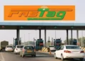FASTag: बिना रुके कटेगा Toll Tax! भारत का पहला बैरियर-फ्री टोल सिस्टम शुरू
