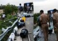 Unnao accident news: एक्सप्रेसवे पर दर्दनाक हादसा, डबल डेकर बस पलट ने से 6 की मौत… 19 घायल