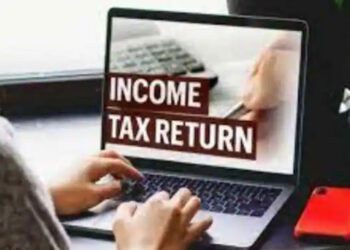 Income Tax Return 2026 Filing: टैक्सपेयर ध्यान दें! 31 जुलाई तक फाइल कर दें इनकम टैक्स रिटर्न, वरना लगेगा लाखों का जुर्माना